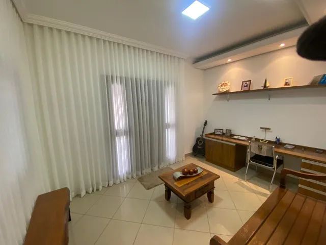 811410730377445
